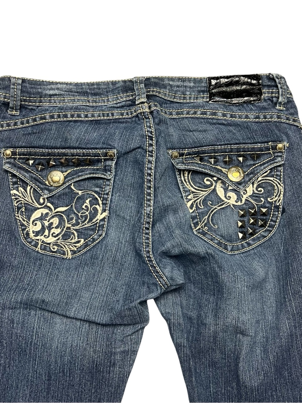 Y2K Apple Bottoms Low Rise Studded Dark Indigo Jeans Red Brand Label Size 7/8 M - Picture 4 of 8